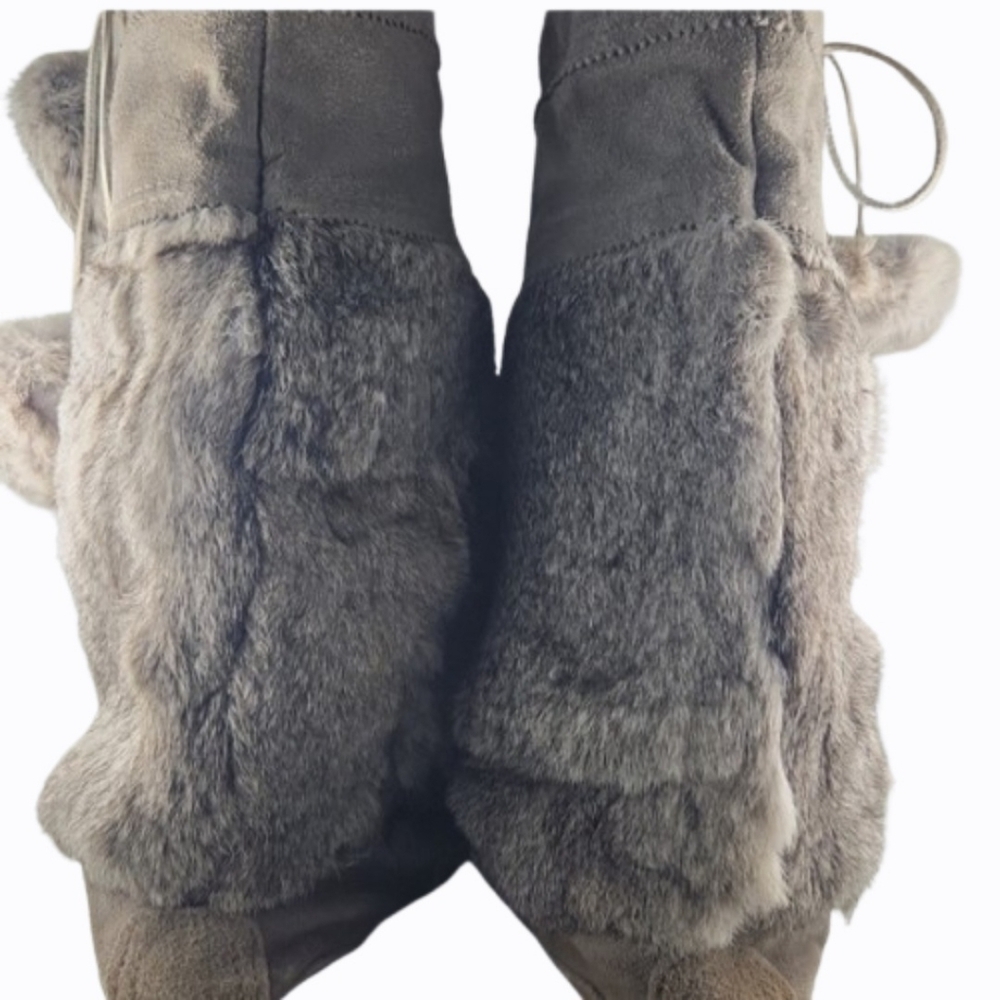 Vintage Tall Grey Fur Suede 717B Mukluk Moccasin Boots (9) - Picture 3 of 15